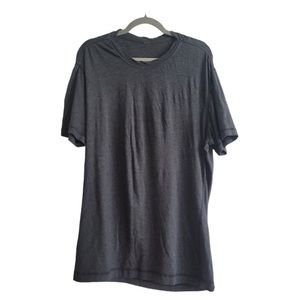 Lululemon Men XL Charcoal Gray Short Sleeve Shirt